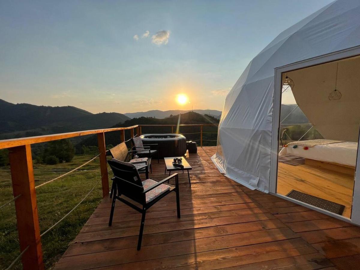Отель Starry Dome - Manta'S Retreat Glamping Cornereva Экстерьер фото