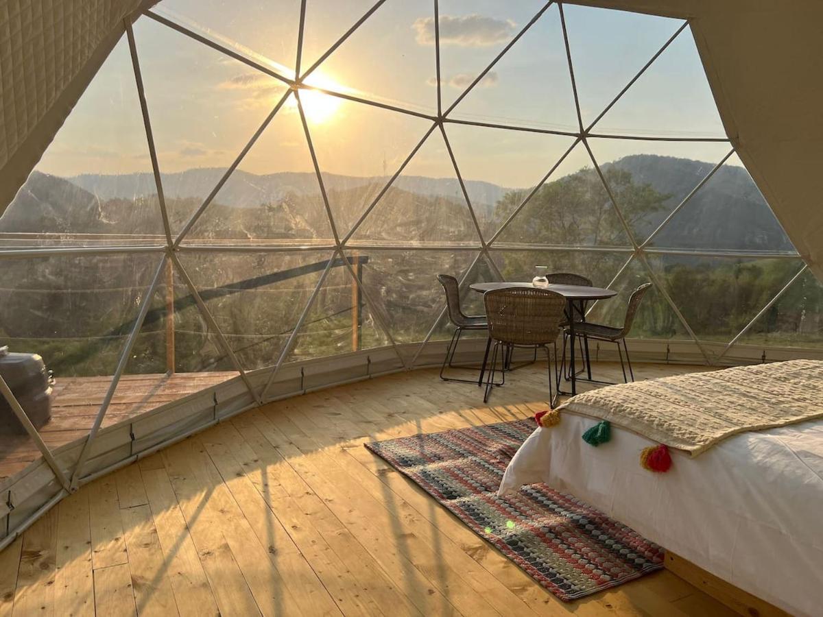 Отель Starry Dome - Manta'S Retreat Glamping Cornereva Экстерьер фото