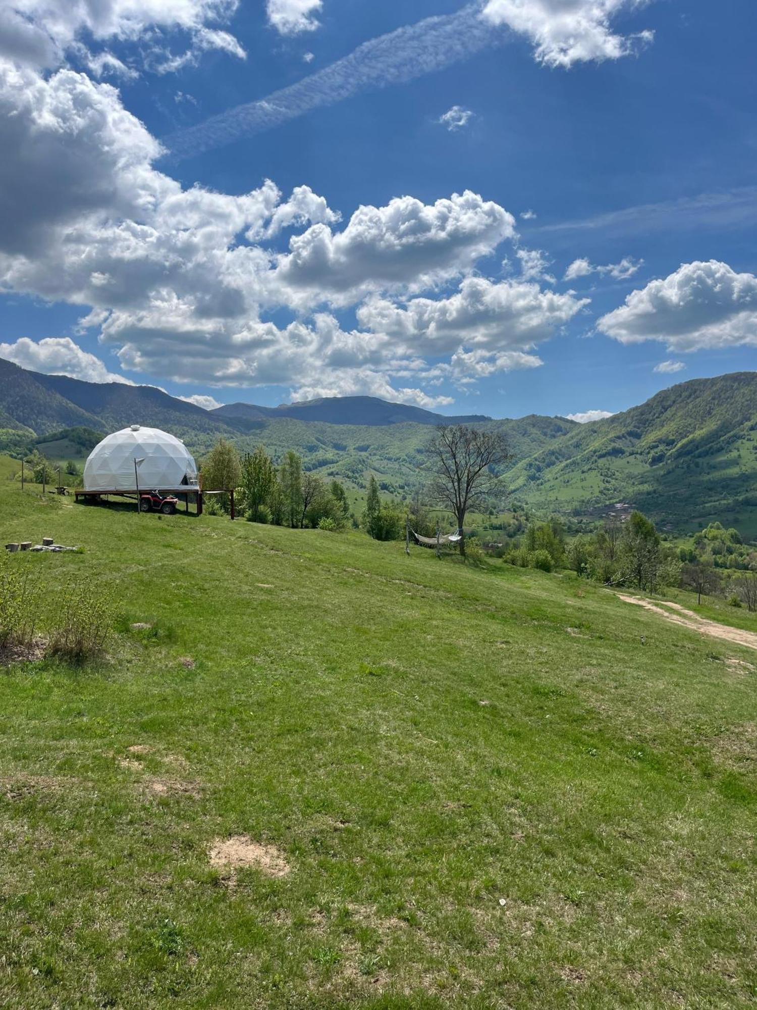 Отель Starry Dome - Manta'S Retreat Glamping Cornereva Экстерьер фото
